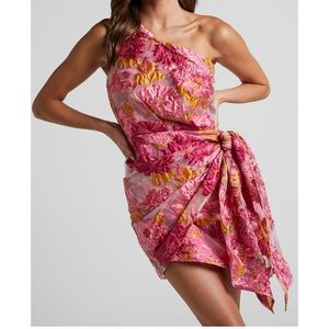 NWT ShowPo cocktail dress